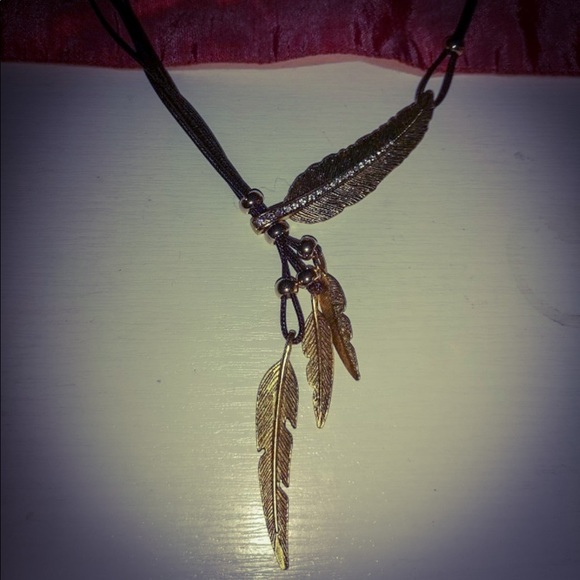 Bohemian Coffee Rope Style Gold Leaf Necklace - Picture 5 of 8